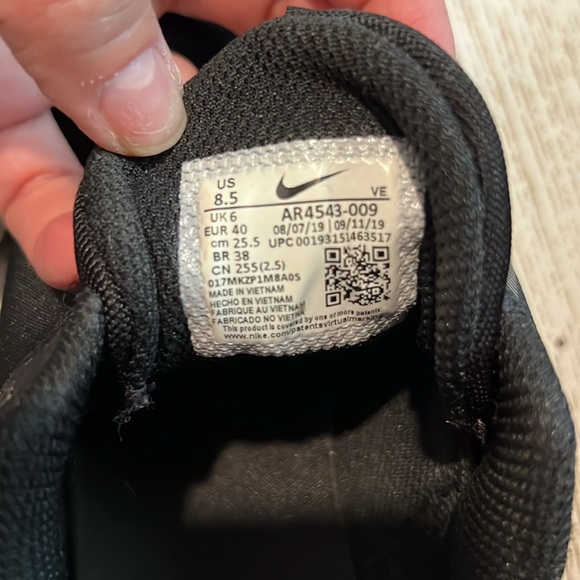 Nike Womens Comfort Footbed Sneakers - Picture 7 of 7